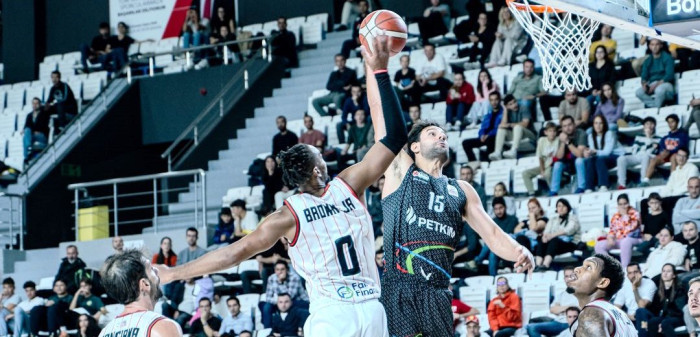 Aliağa Petkimspor, Manisa'da kazandı:74-67