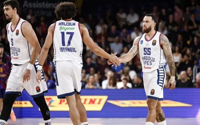 Anadolu Efes, Bayern M&uuml;nih'e kaybetti:93-101