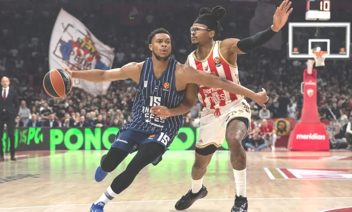 Anadolu Efes, Sırbistan'da mağlup:81-91