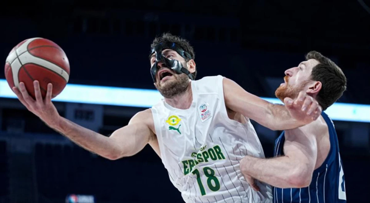 Anadolu Efes'te k&ouml;t&uuml; gidişat s&uuml;r&uuml;yor:79-90