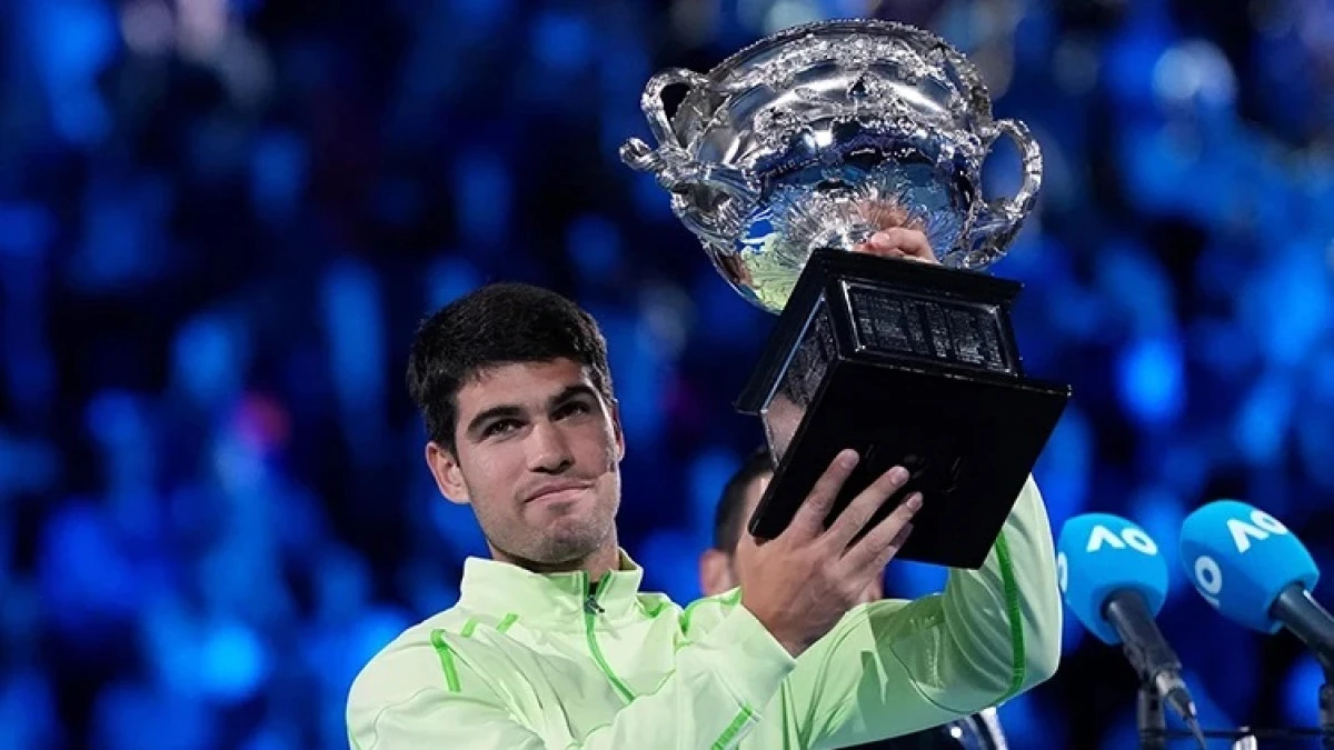 Avustralya A&ccedil;ık&rsquo;ta kazanan Carlos Alcaraz oldu:3-1