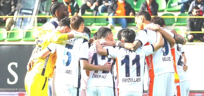 Başakşehir Alanya'da galip:2-1