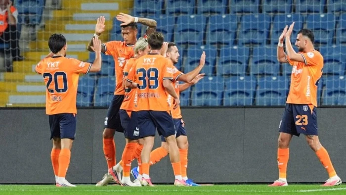 Başakşehir evinde şov yaptı:4-0