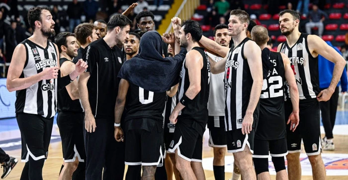 Beşiktaş farklı kazandı:79-62