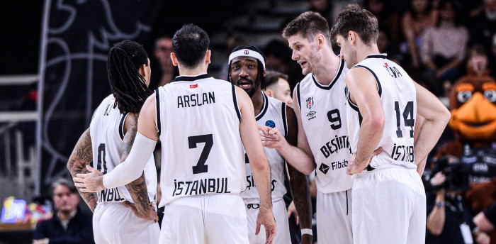 Beşiktaş  İtalya'da galip:83-68