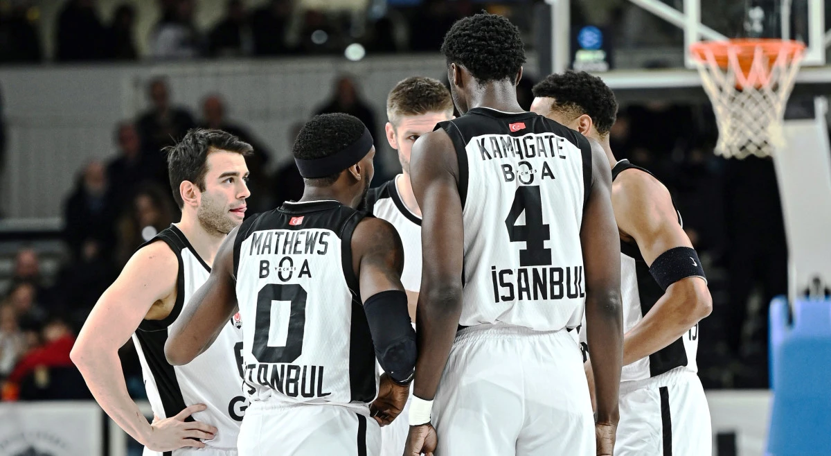  Beşiktaş  İtalya'da kayıp:87-74