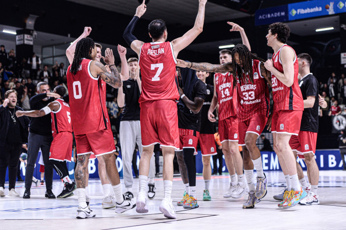 Beşiktaş, Kaf-Kaf'ı evine boş gönderdi:89-82