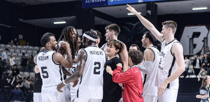 Beşiktaş rahat kazandı:72-66