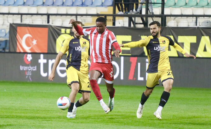  Boluspor, İstanbul'da kazandı:2-1