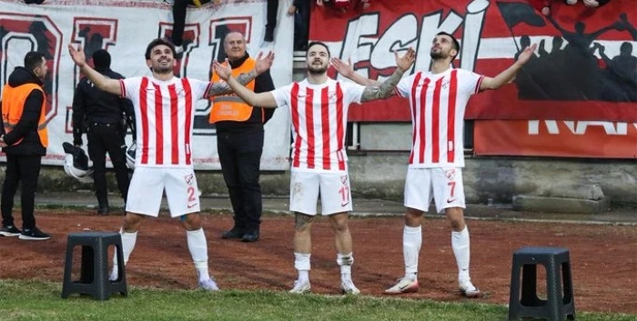 Boluspor, sahasında kazandı:2-0