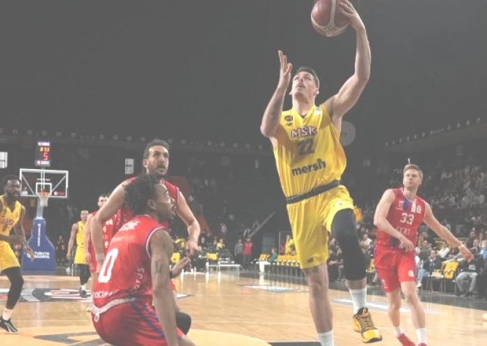 B&uuml;y&uuml;k&ccedil;ekmece Basketbol Mersin'de  galip:94-87