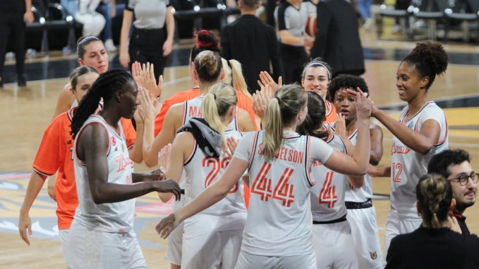 Çukurova Basketbol farklı galip:81-67