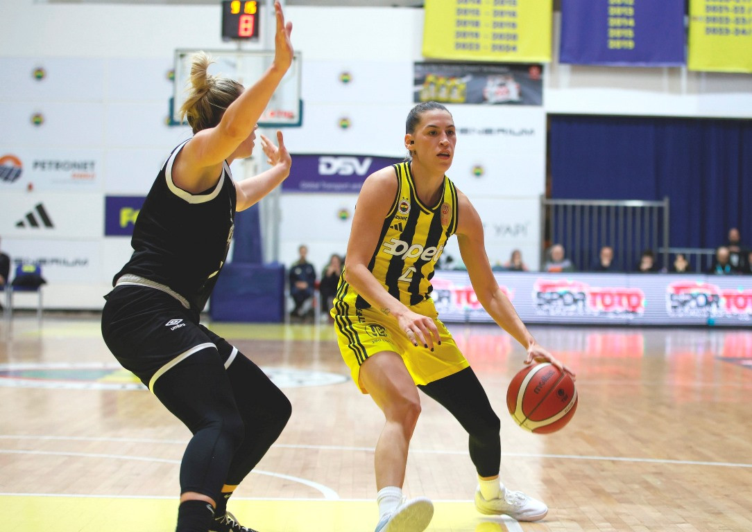 Derbide kazanan Fenerbahçe:83-77