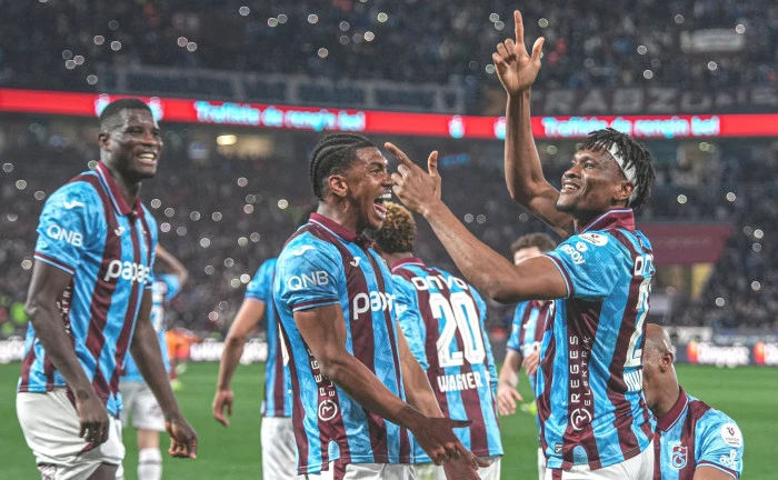 Dev ma&ccedil;ta kazanan Trabzonspor:2-1