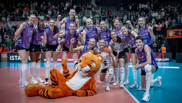 Eczacıbaşı Dynavit D&ouml;rtl&uuml; Final'de:2-3