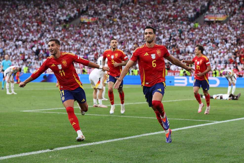 EURO 2024'te ilk yarı finalist İspanya:2-1