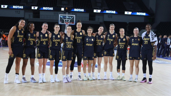 Fenerbahçe doludizgin:81-65