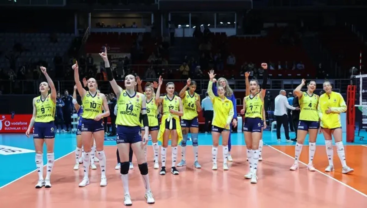  Fenerbah&ccedil;e Medicana finalde:3-1