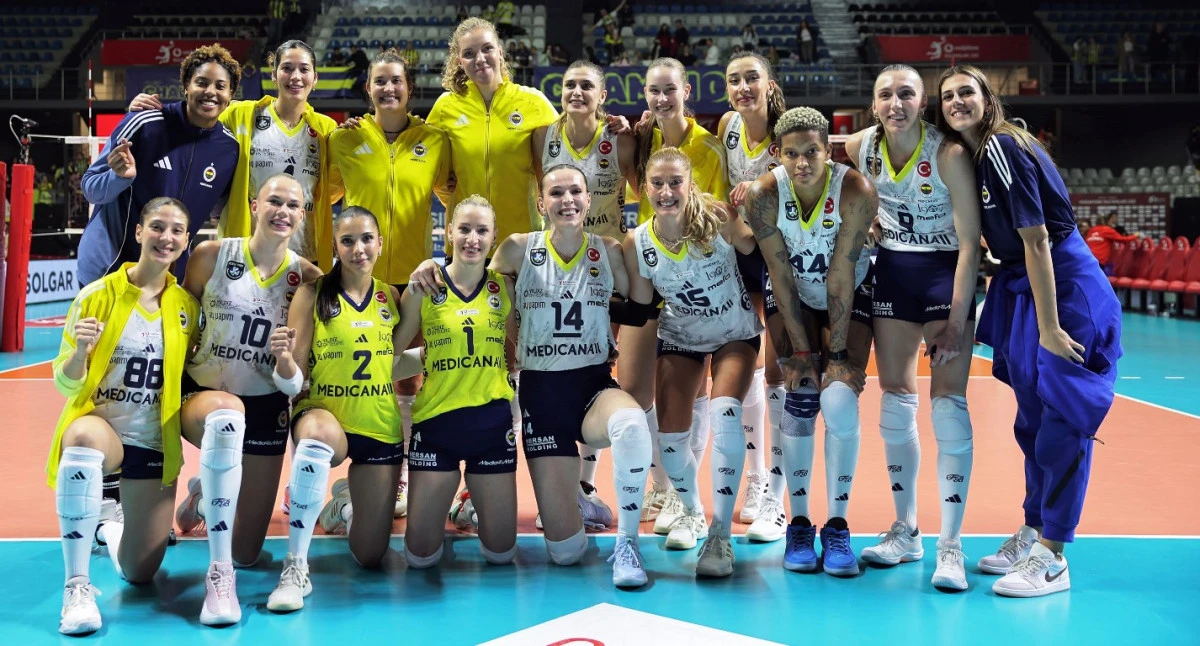 Fenerbah&ccedil;e Medicana'dan 8'de 8