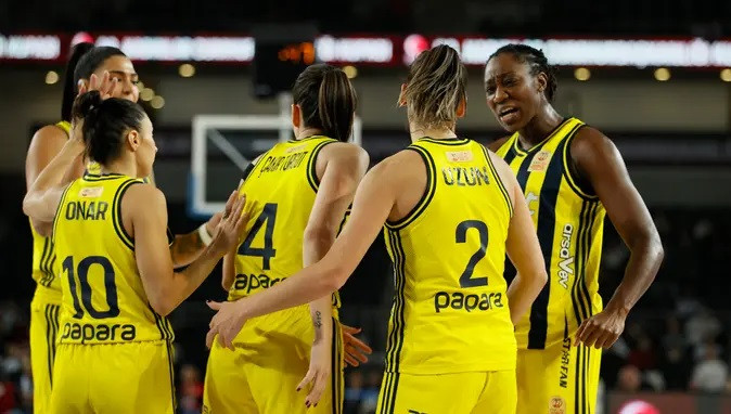 Fenerbahçe rahat kazandı:87-70