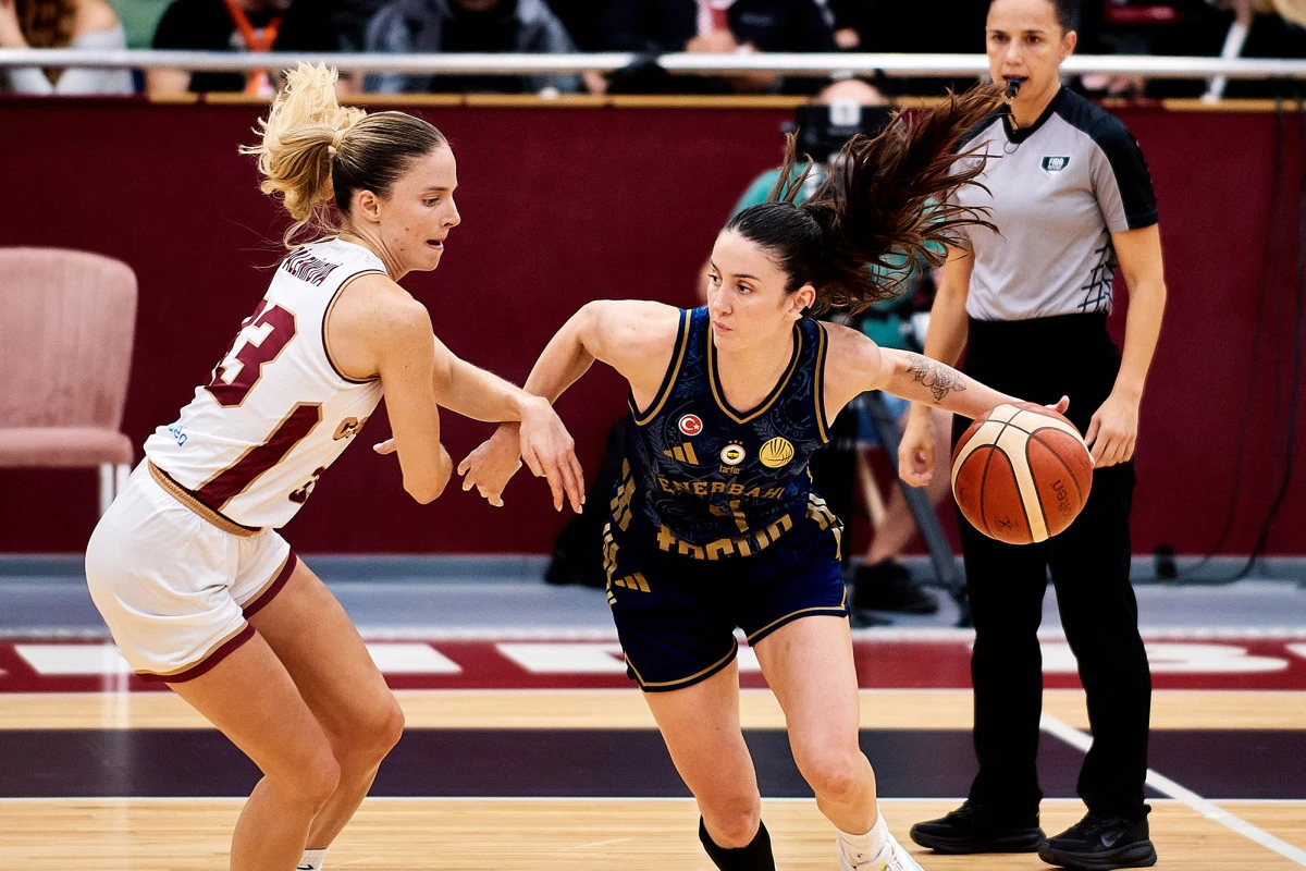 Fenerbah&ccedil;e'den 50 sayılık farkla g&ouml;vde g&ouml;sterisi:101-51