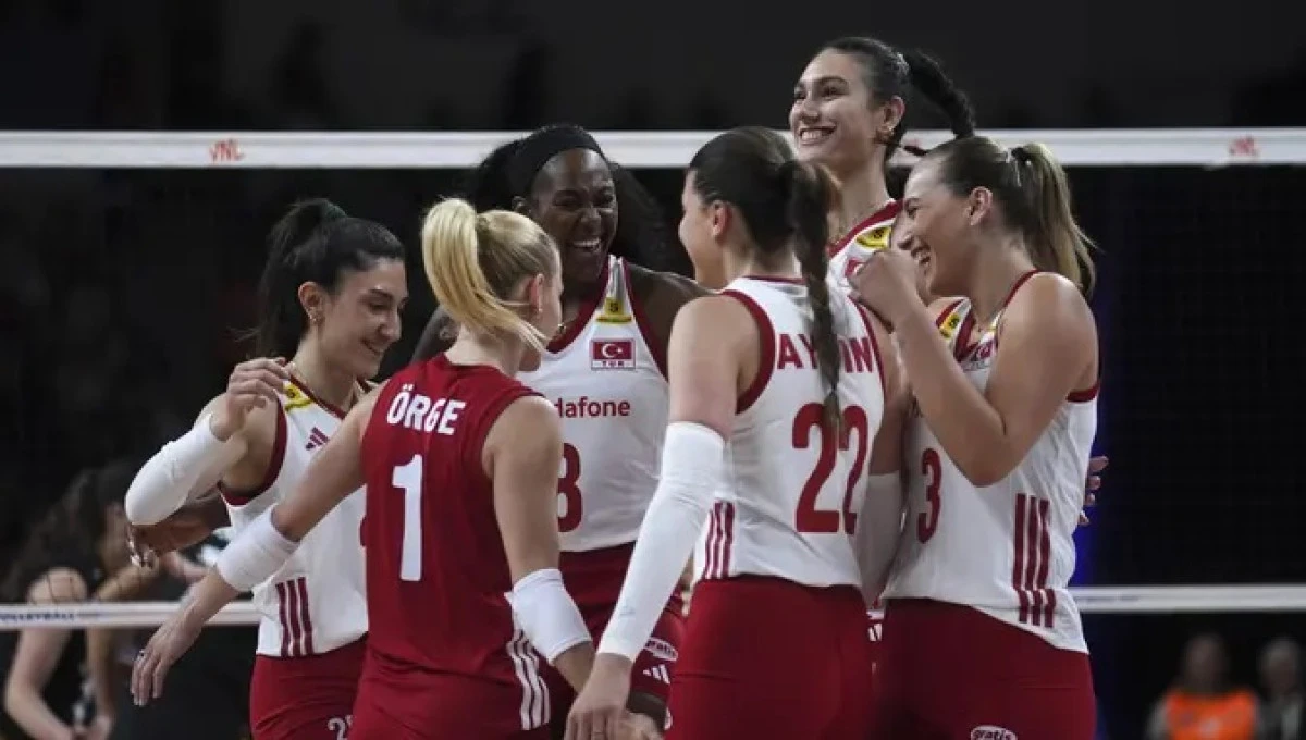 Filenin Sultanları, Bel&ccedil;ika'ya set vermedi:3-0