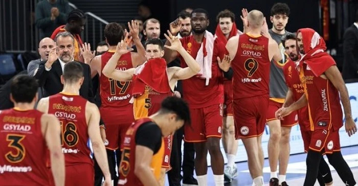 Galatasaray 34 sayı farkla kazandı:102-68