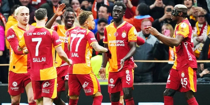  Galatasaray farklı kazandı:3-0