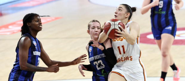 Galatasaray ter attı:100-27