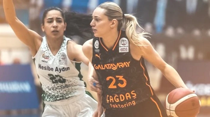  Galatasaray  yarı finalde:94-75