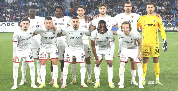 Gen&ccedil;lerbirliği ligde kaldı:3-0