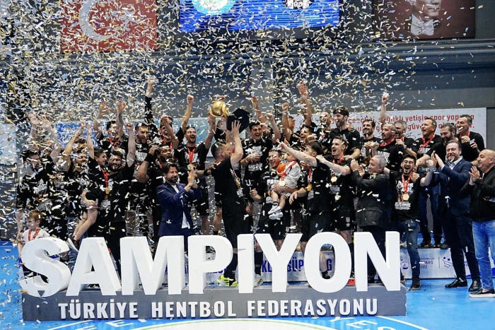 Hentbolda şampiyon Beşiktaş:36-31