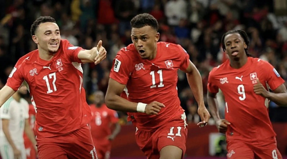 İsvi&ccedil;re, Kolombiya karşısında penaltılarla turladı:4-3