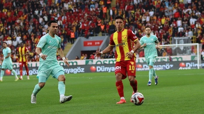 İzmir'de gol sesi &ccedil;ıkmadı:0-0
