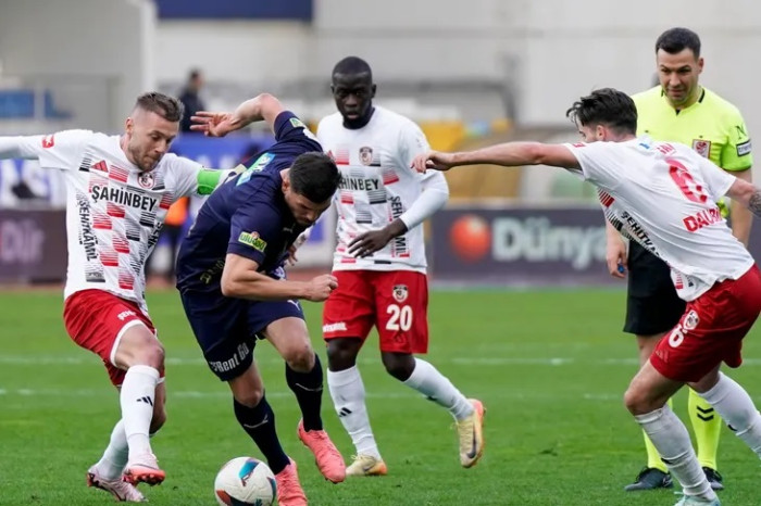 Kasımpaşa ile  Gaziantep FK berabere kaldı:2-2