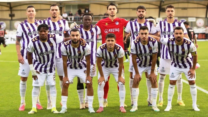 Ke&ccedil;i&ouml;reng&uuml;c&uuml; deplasmanda galip:2-1