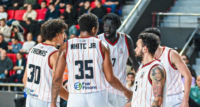 Manisa Basket, sahasında Beşiktaş'ı devirdi:94-88