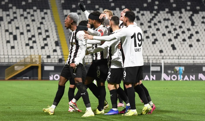 Manisa FK 90'dan vurdu:3-2