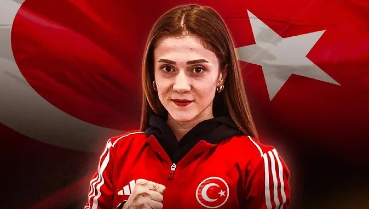 Merve Din&ccedil;el Kavurat 53 kiloda  d&uuml;nya şampiyonu