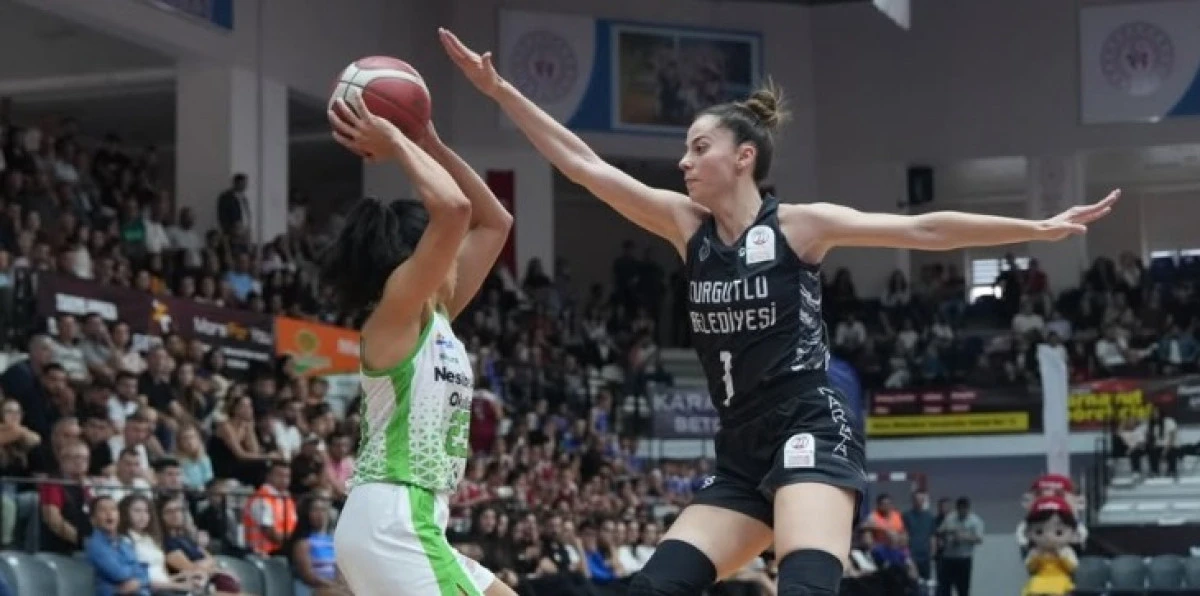 Nesibe Aydın Okulları deplasmanda galip:83-65