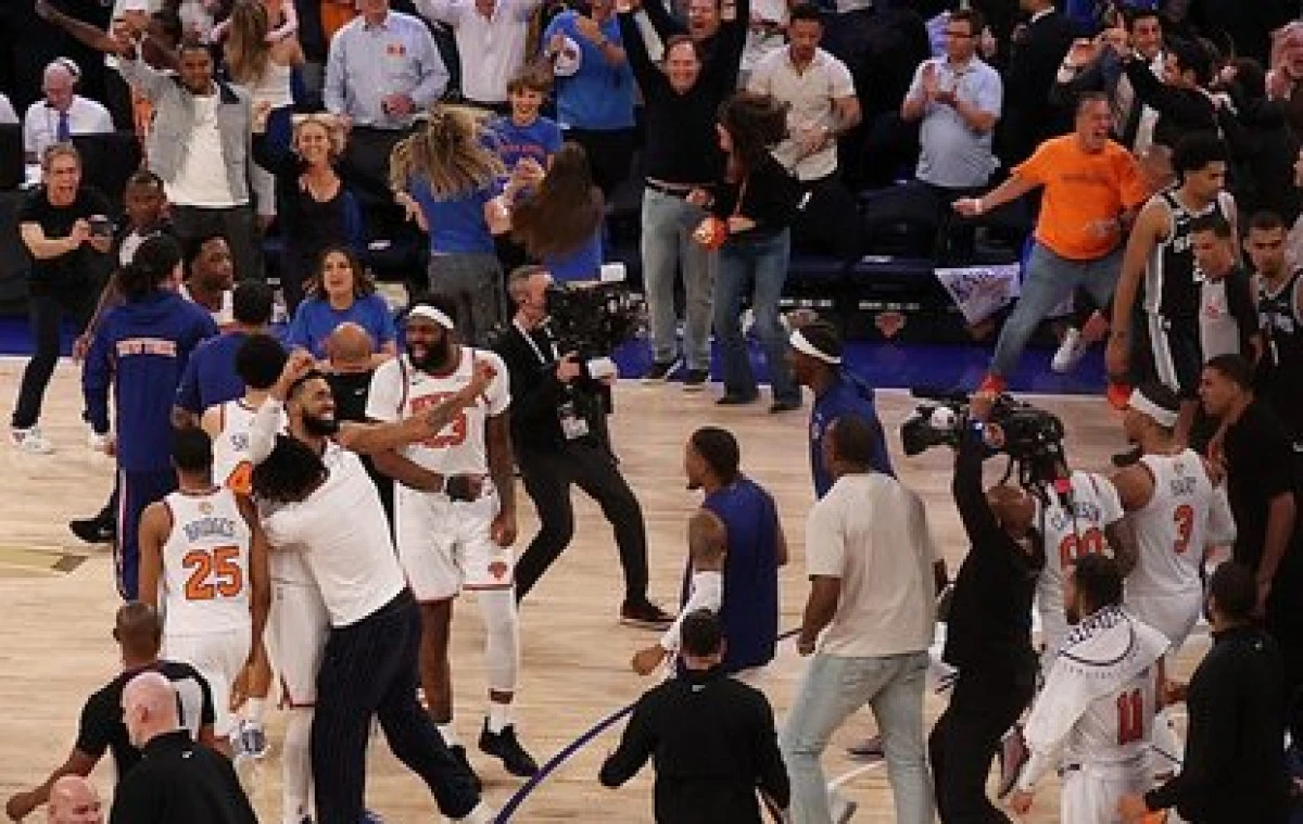 New York Knicks'ten m&uuml;thiş geri d&ouml;n&uuml;ş:107-106