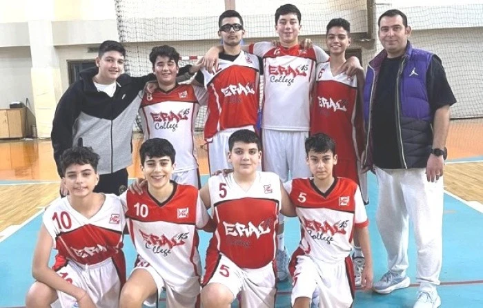 &Ouml;zel Eral Okulları Potada Şampiyon