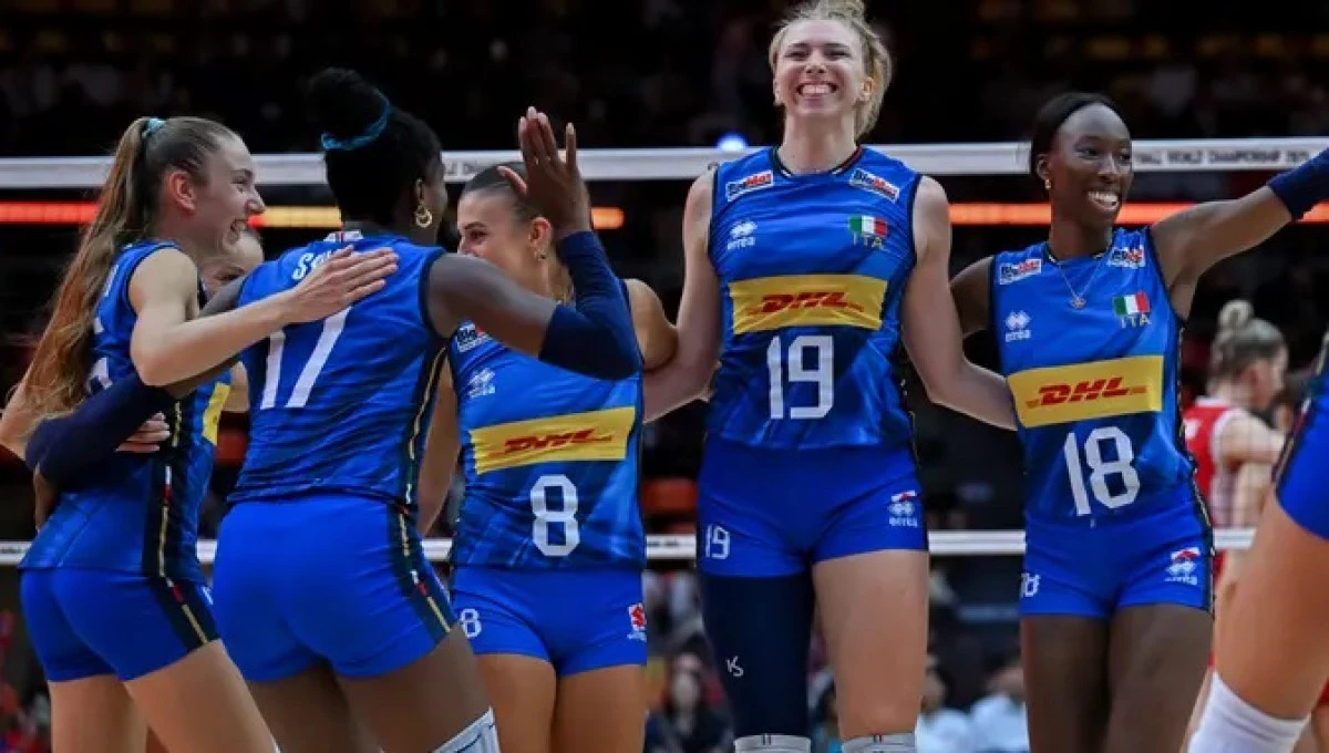  Polonya'yı deviren İtalya yarı finalde:3-0