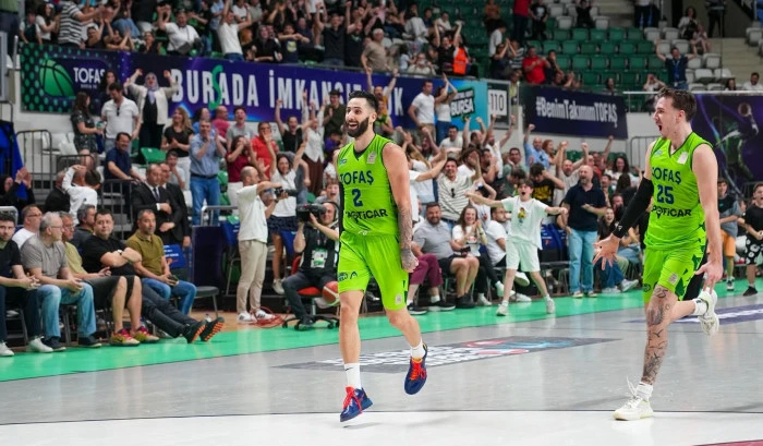 TOFAŞ son saniyede kazandı:73-71