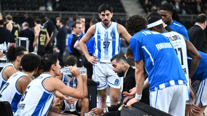  T&uuml;rk Telekom, Umana Reyer'e yenildi:65-75