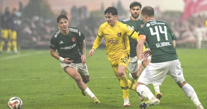  &Uuml;mraniyespor ile  İstanbulspor yenişemedi:0-0